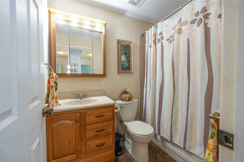 Photo of 31 WENDOVER LANE