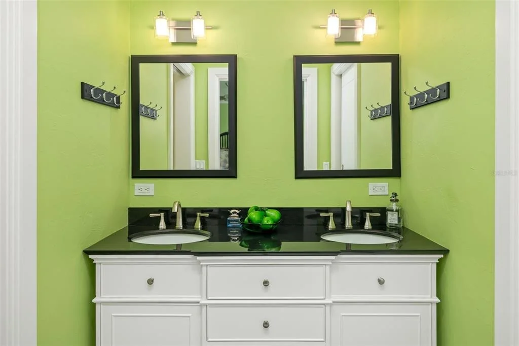 Photo of 560 HARBOR COVE CIRCLE