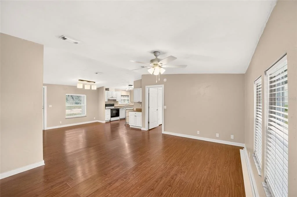 Photo of 1827 SE 43RD TERRACE