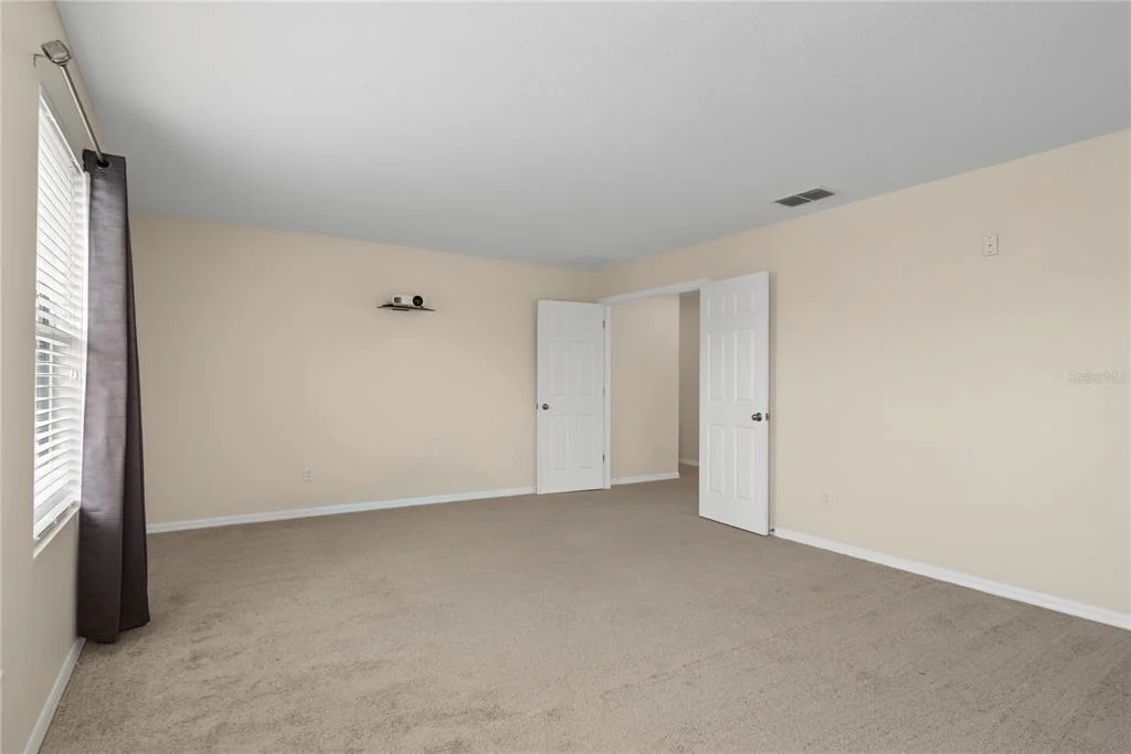 Photo of 637 GRASSY STONE DRIVE