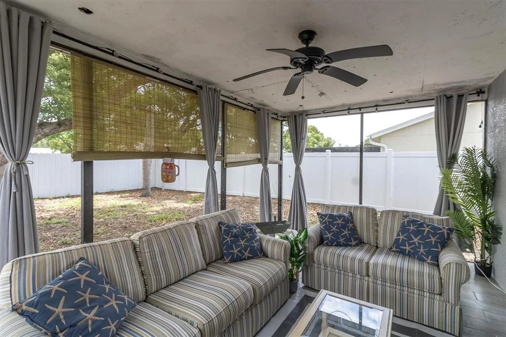 Photo of 8038 BUTTONBALL LANE