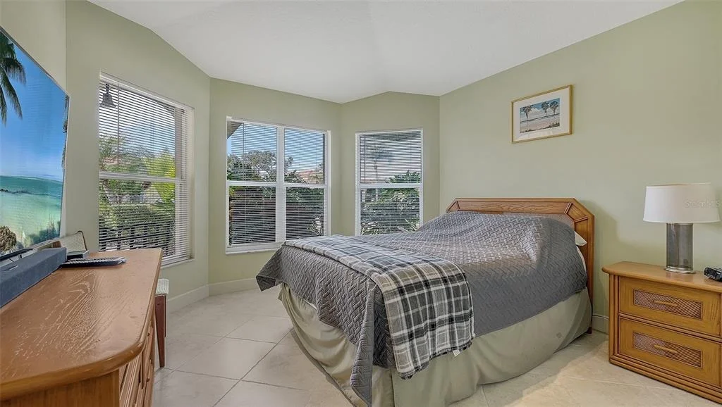 Photo of 4476 DEER TRAIL BOULEVARD