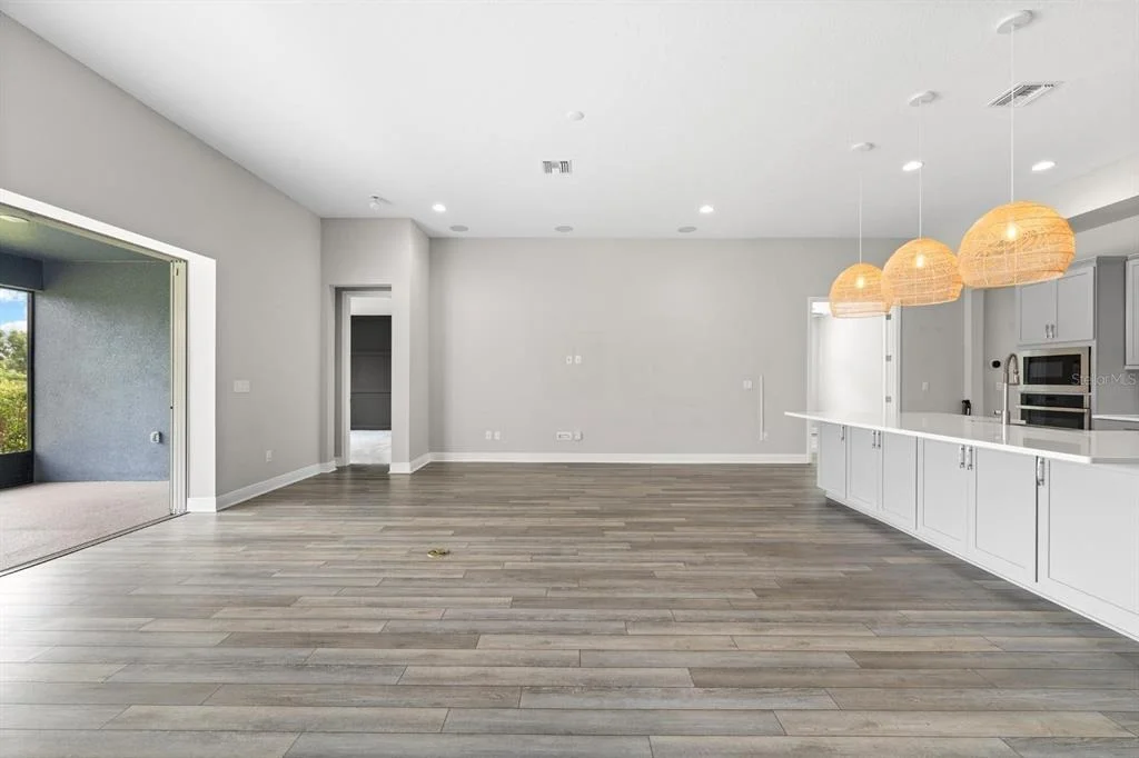 Photo of 5406 LIMELIGHT DRIVE