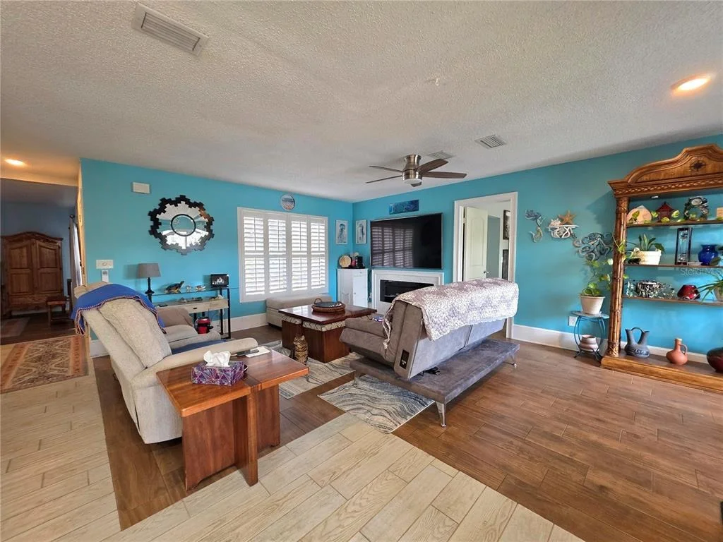 Photo of 9040 BAY DRIVE