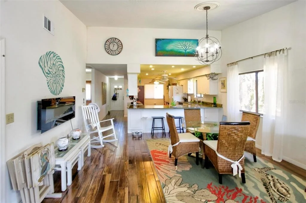 Photo of Unit 6502 at 6502 RIVER RUN BOULEVARD