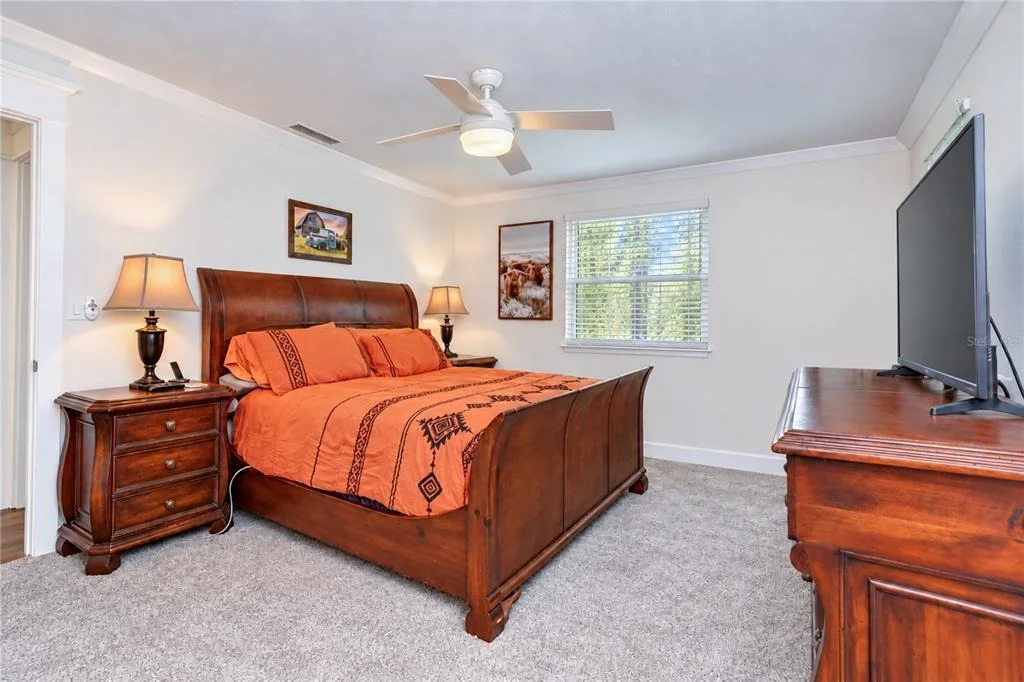 Photo of 901 WOODVIEW DRIVE