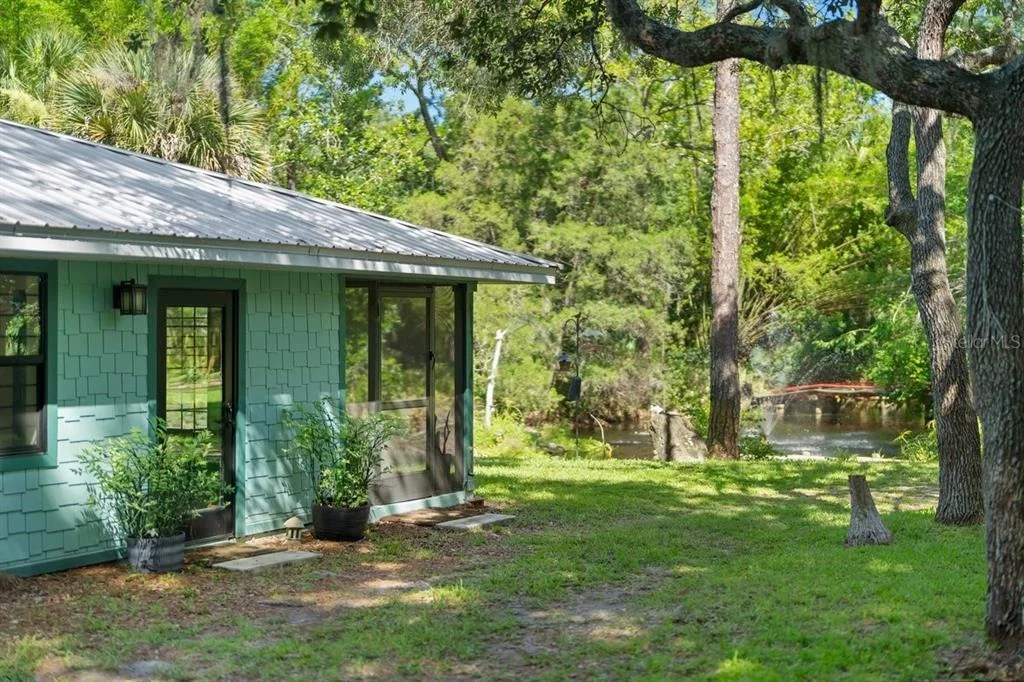 Photo of 400 PINE BLUFF TRAIL
