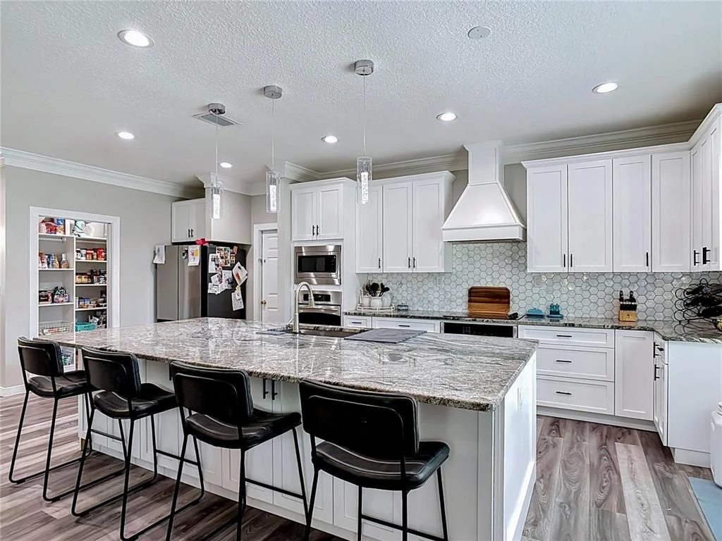 Photo of 38 WINDING CREEK WAY
