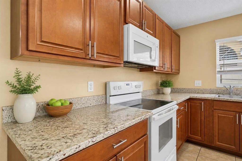 Photo of 726 ROCHESTER LOOP