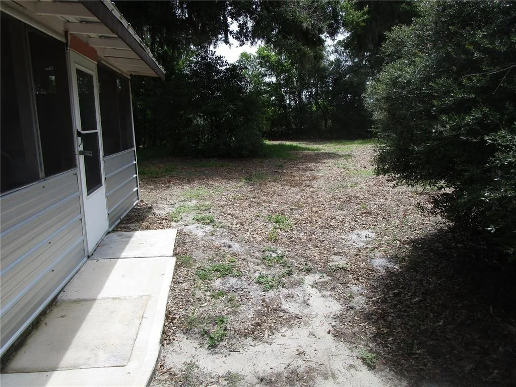 Photo of 20036 STATE ROAD 44