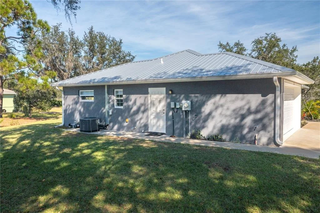 Photo of 233 OXBOW DRIVE