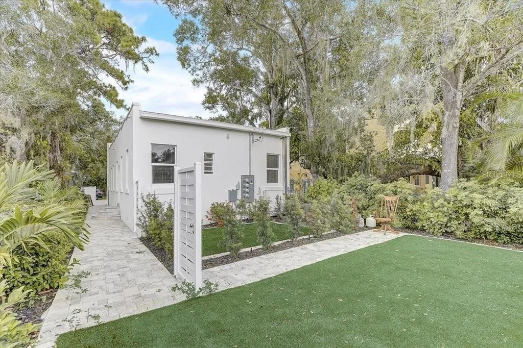 Photo of 1862 6TH STREET