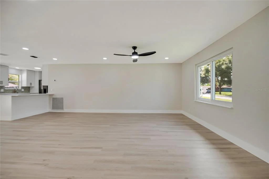 Photo of 8624 BAYLOR CIRCLE