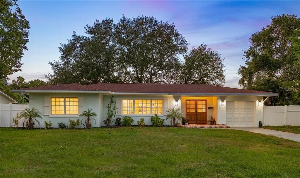 Photo of 1736 GOLF VIEW DRIVE