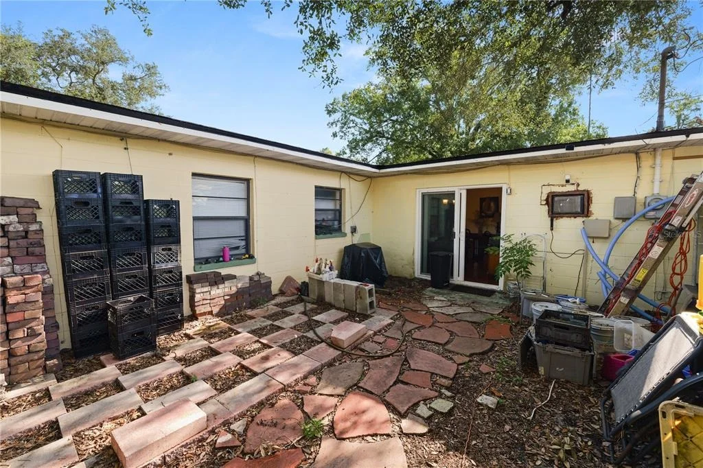 Photo of 621 HILLSIDE DRIVE