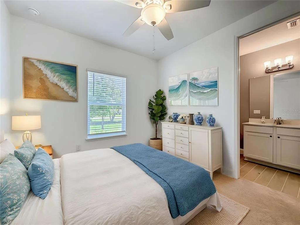 Photo of 2183 RAGLAN CIRCLE