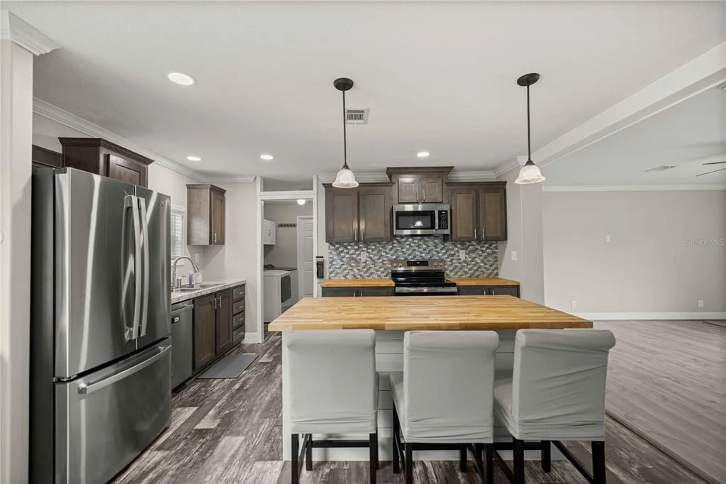 Photo of 122 SE 70TH CIRCLE