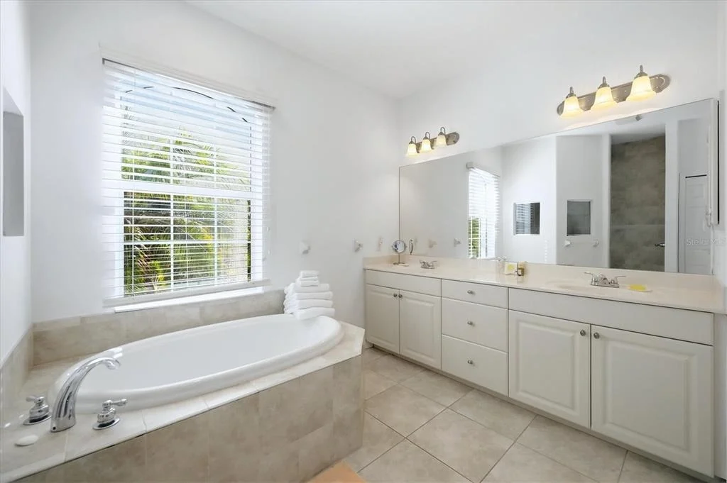 Photo of 230 ARLINGTON DRIVE