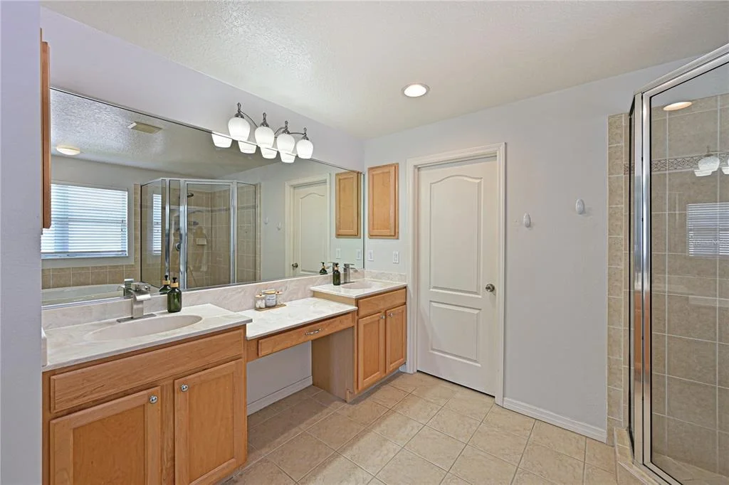 Photo of 8852 FOUNDERS CIRCLE