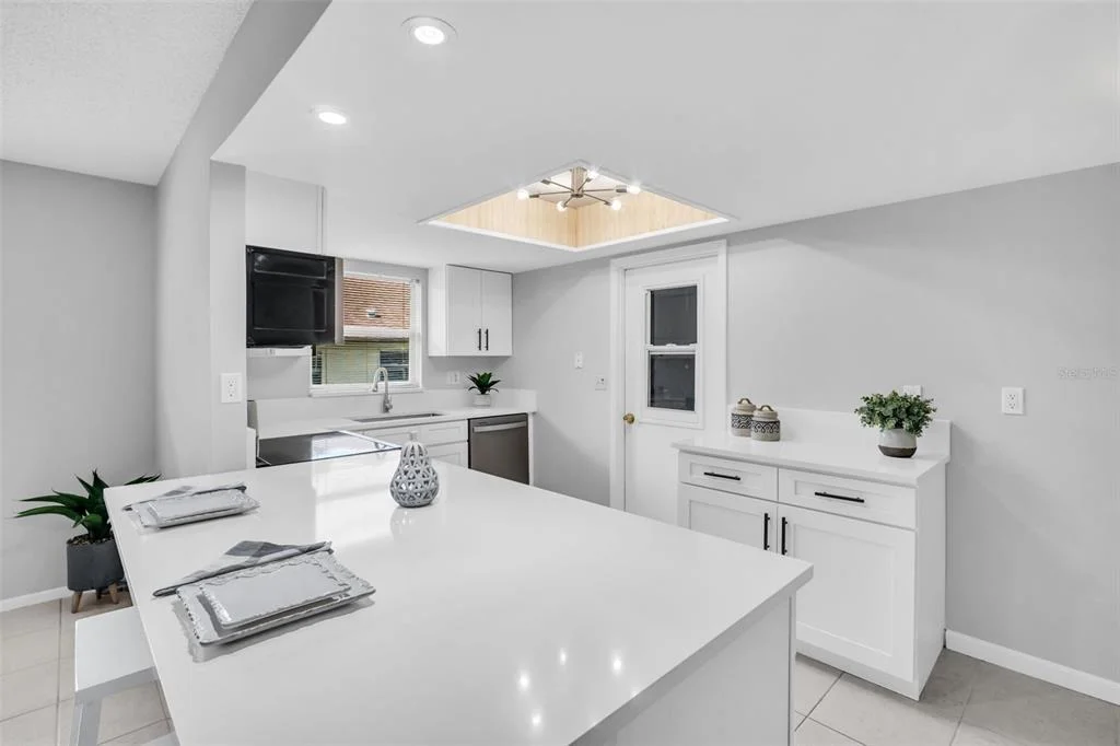 Photo of 3472 MACLAREN DRIVE