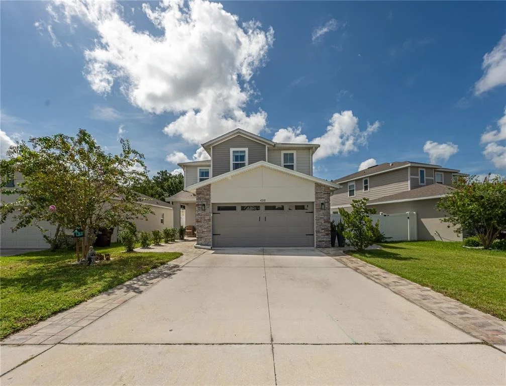Photo of 4210 SOUTHERN VISTA LOOP