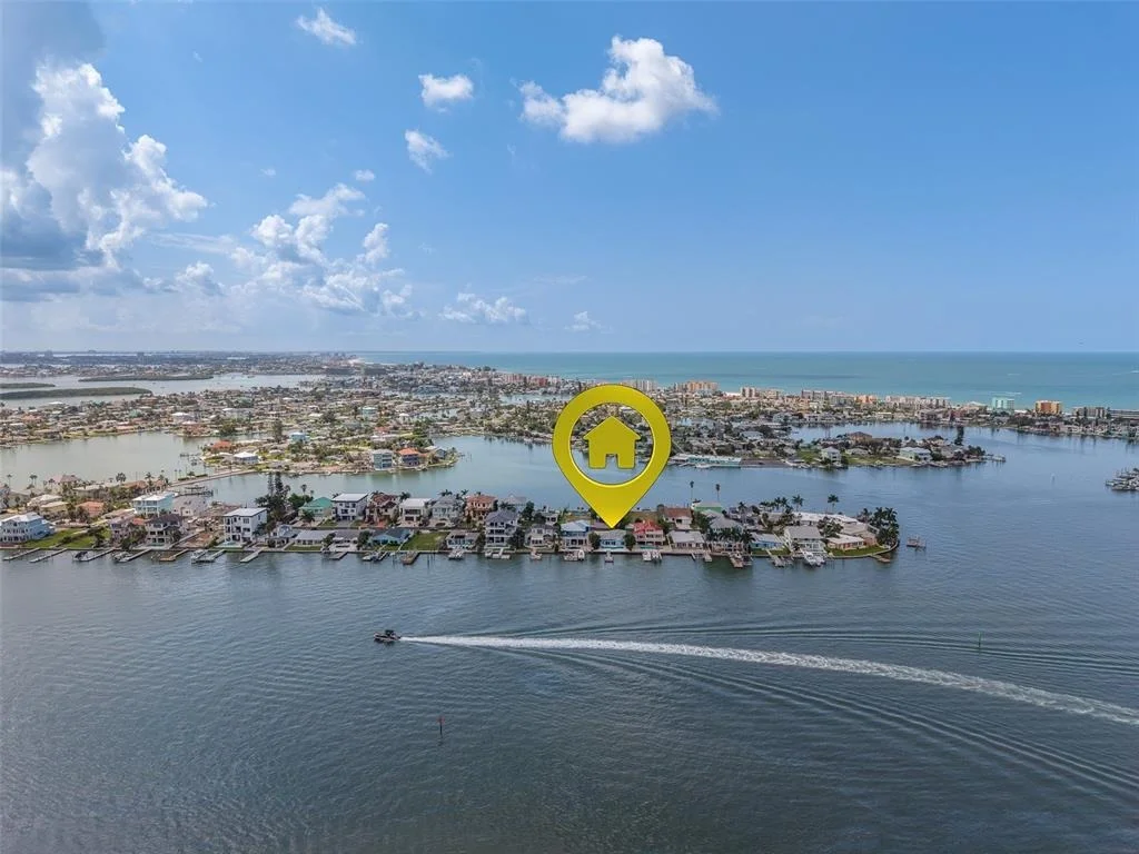 Photo of 814 BAY POINT DRIVE