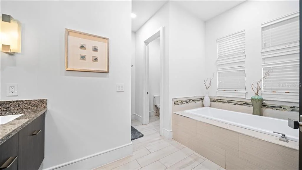 Photo of 331 MUIRFIELD LOOP