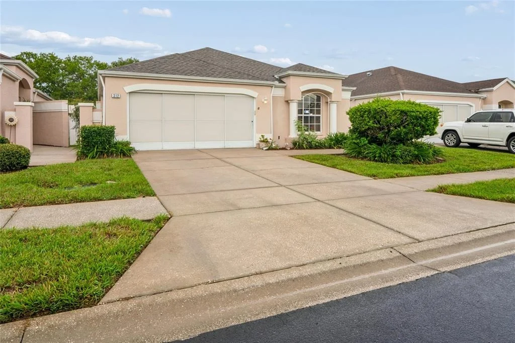Photo of 312 ROYAL PALM WAY