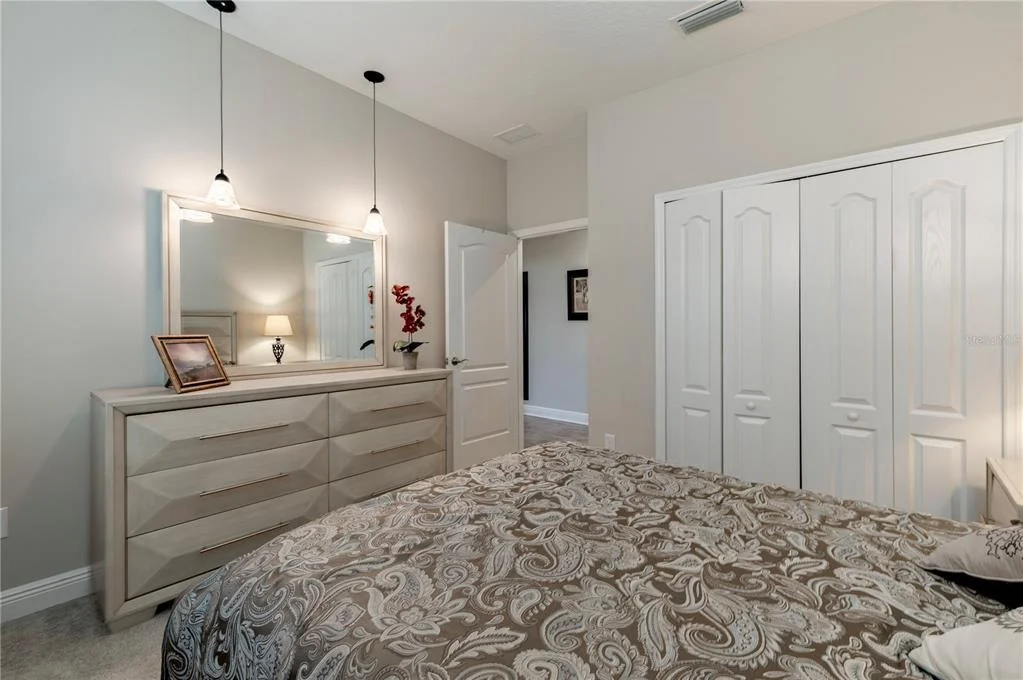 Photo of 1117 THORNBURY DRIVE