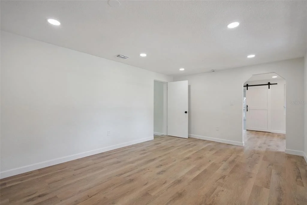 Photo of 137 LUCERNE DRIVE