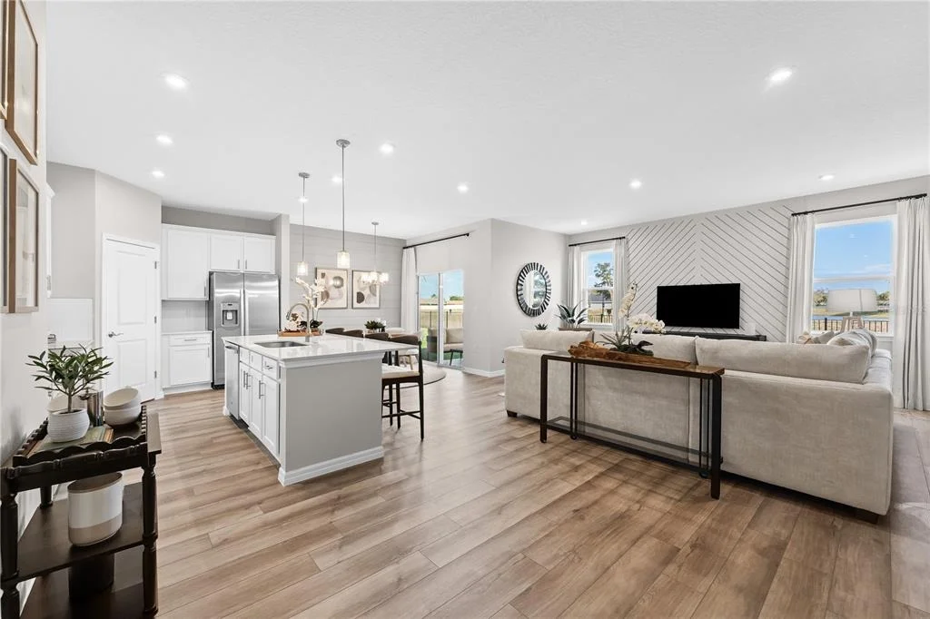 Photo of 6074 RIVER FARM AVENUE