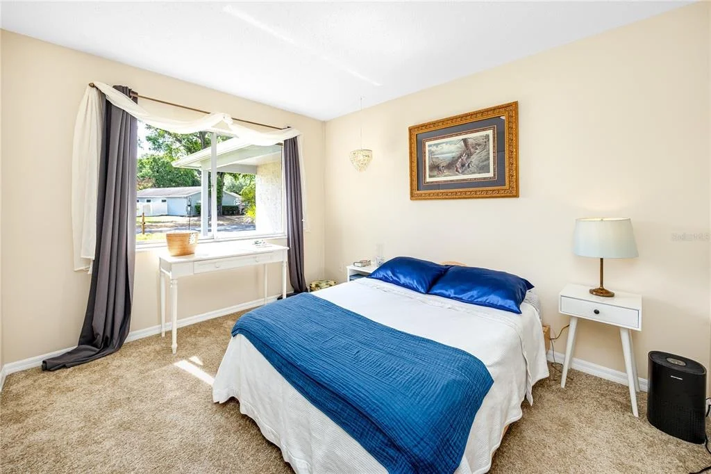 Photo of 14012 CASCADE LANE
