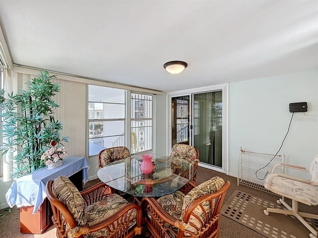 Photo of 176 SUNSET DRIVE