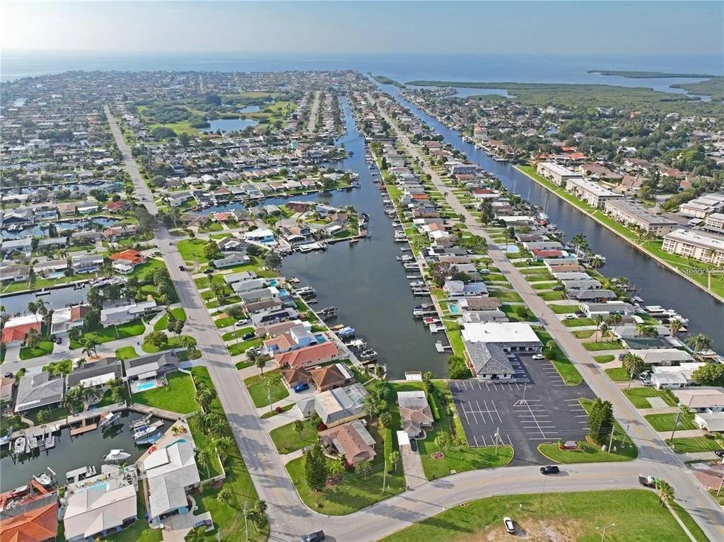 Photo of 4933 SHELL STREAM BOULEVARD
