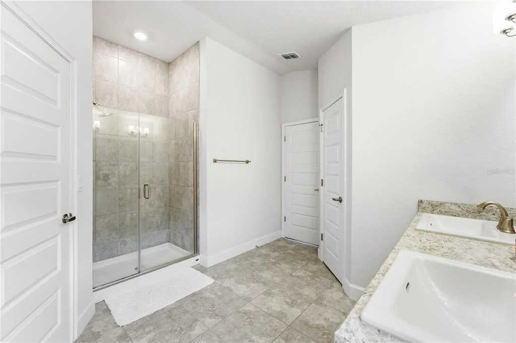 Photo of 111 KRENSON BAY LOOP