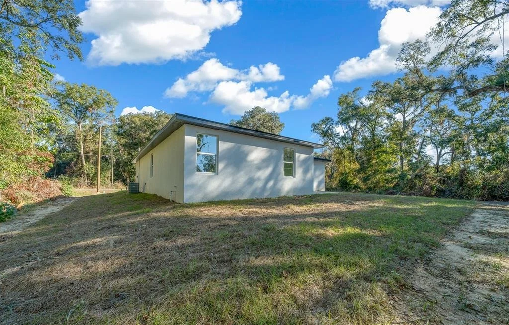 Photo of 4 OAK CIRCLE