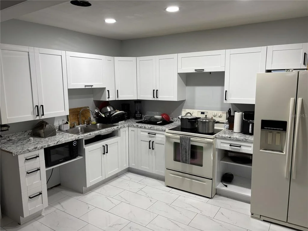 Photo of 1347 BUCKINGHAM DRIVE
