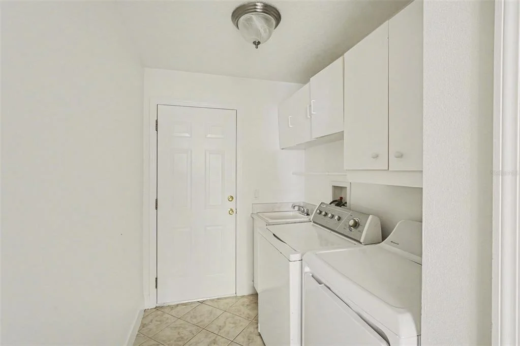 Photo of 8 FOX CLIFF WAY