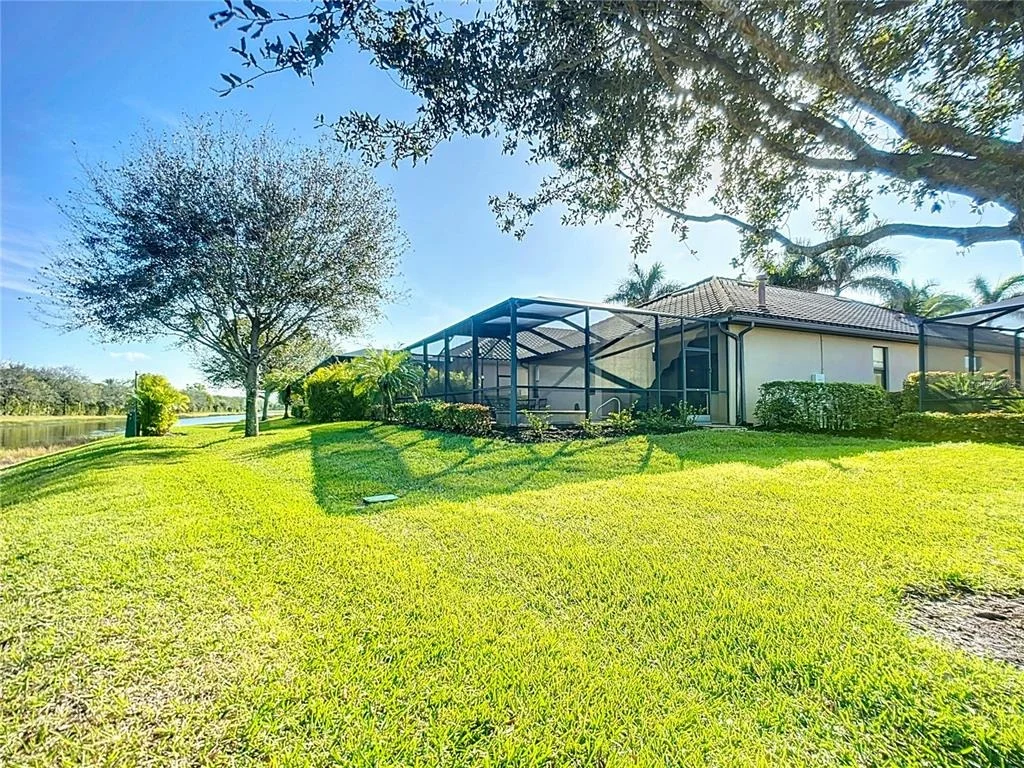 Photo of 2902 AVIAMAR CIRCLE