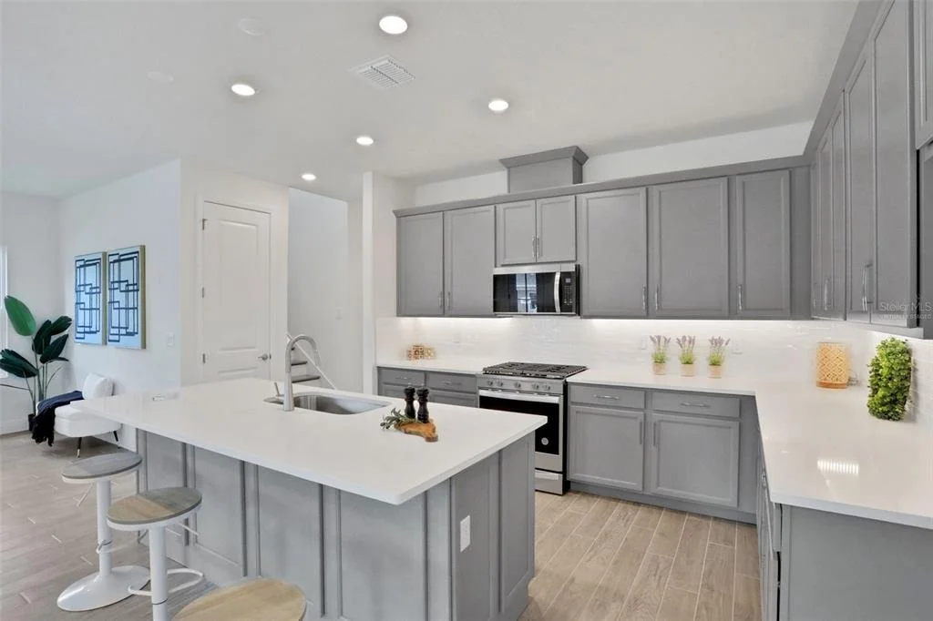 Photo of 9124 WALCOTT LANE