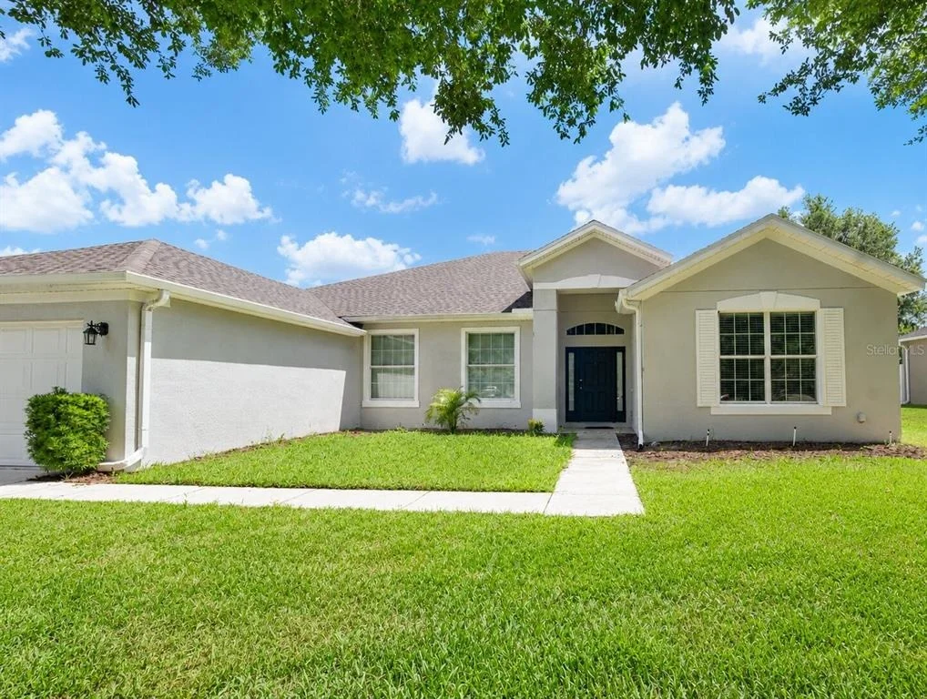 Photo of 1147 DEGRAW DRIVE