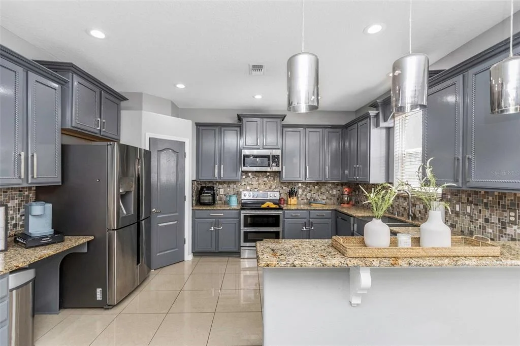 Photo of 14818 EDGEMERE DRIVE