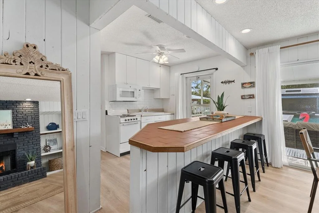 Photo of 5868 DENISON DRIVE