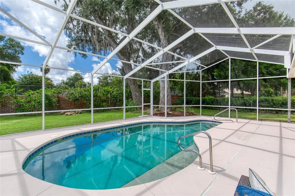 Photo of 5 WATERCLIFF LANE