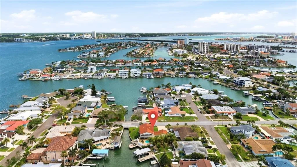 Photo of 350 HARBOR PASSAGE