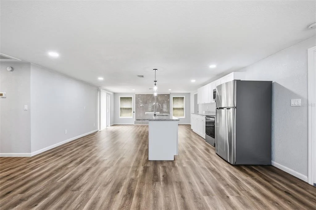 Photo of 8531 HORIZON LANE