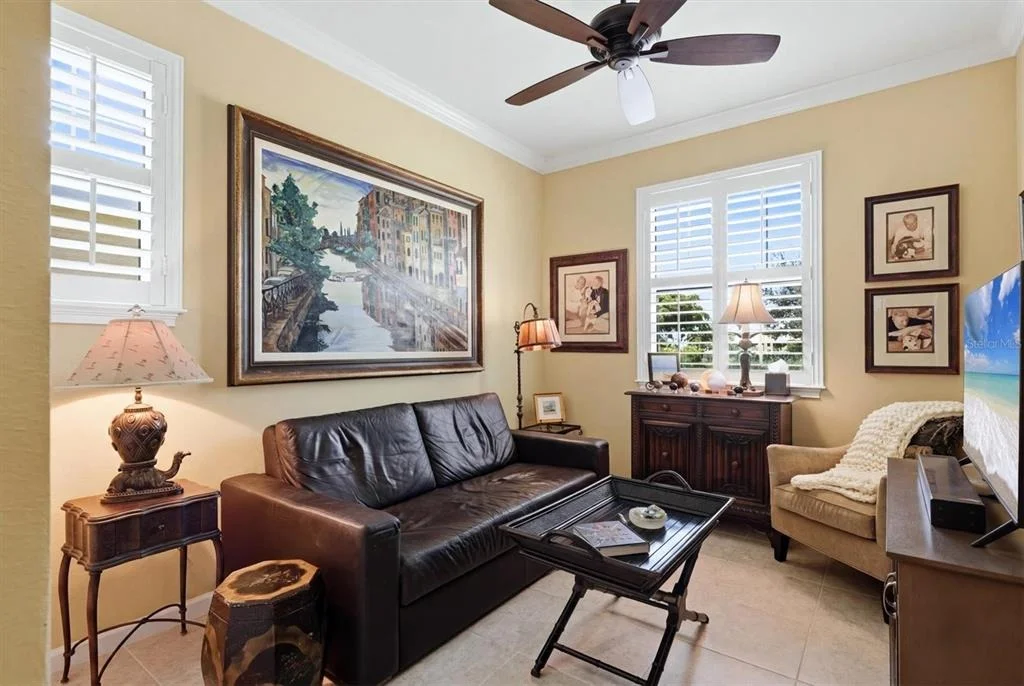 Photo of 3681 DIVOT LANE