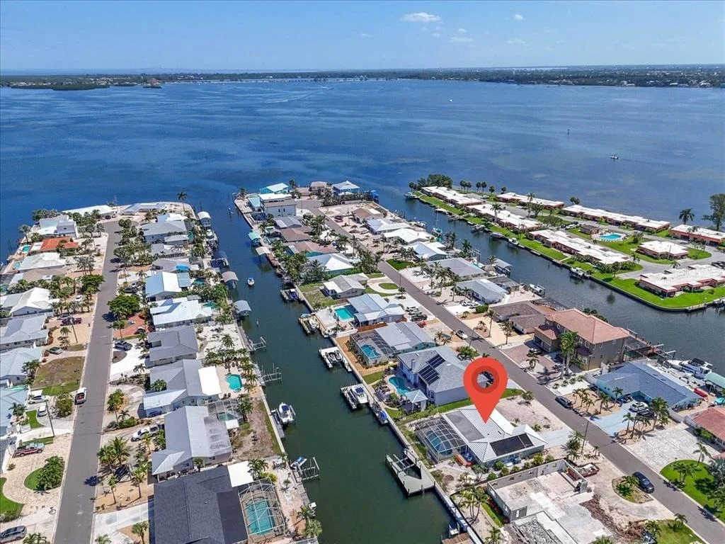 Photo of 3816 ROYAL PALM DRIVE
