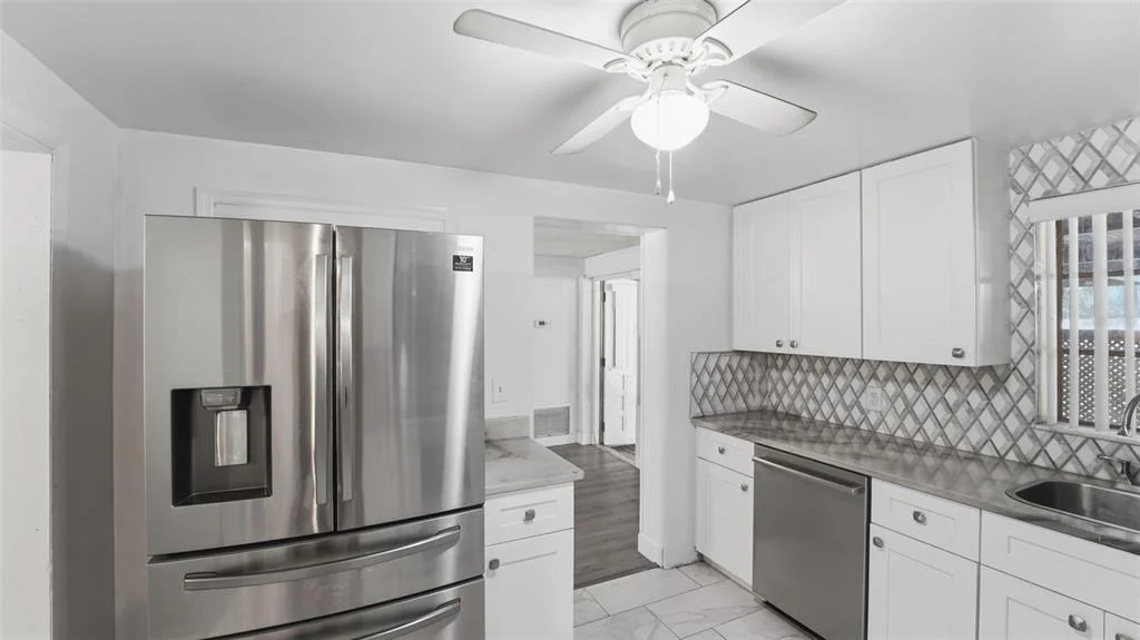 Photo of 8 ANGELES ROAD