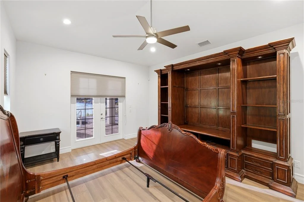 Photo of 2139 PALM TREE DRIVE
